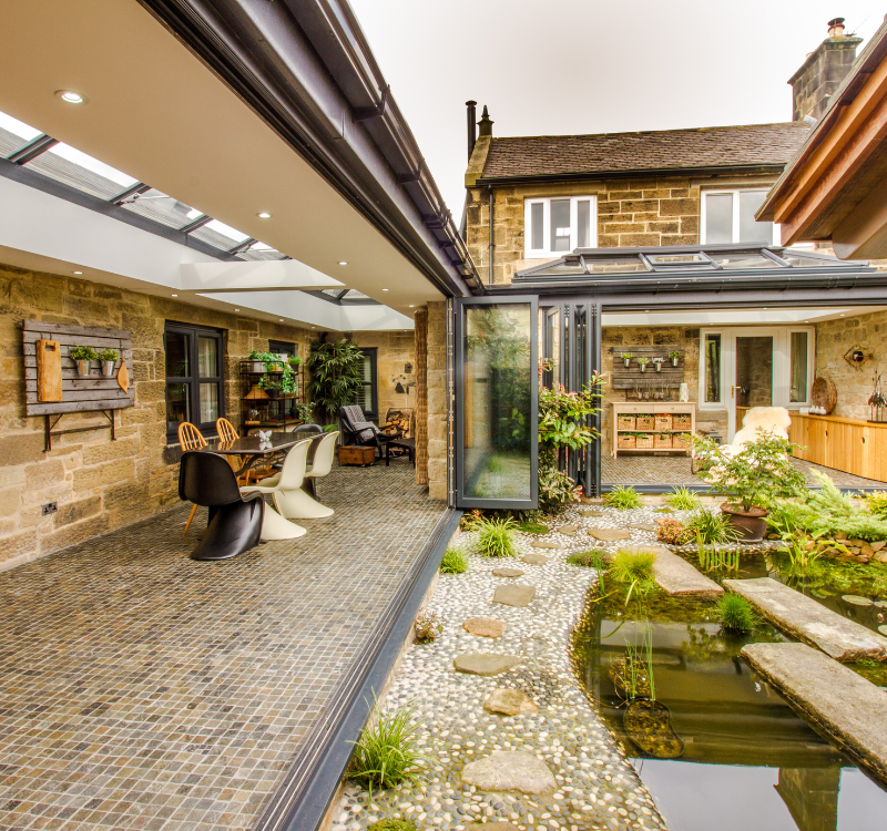 Outdoor garden over looking orangery