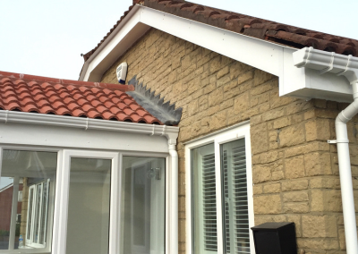 Guttering rooflines