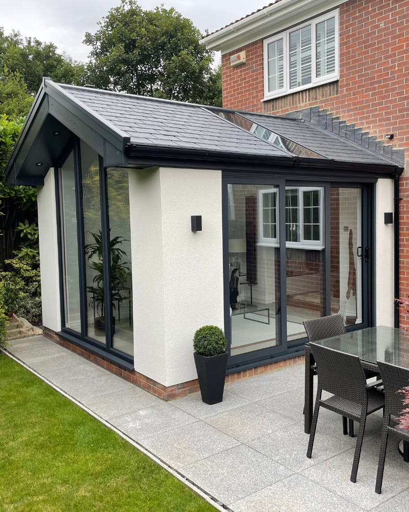 warm roof / sunroom with black details 